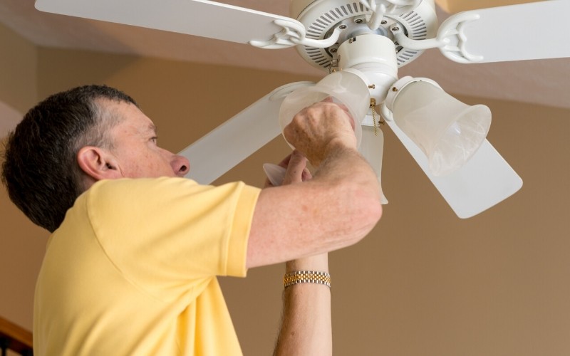 Instalar solo una toma eléctrica para tu ventilador de techo