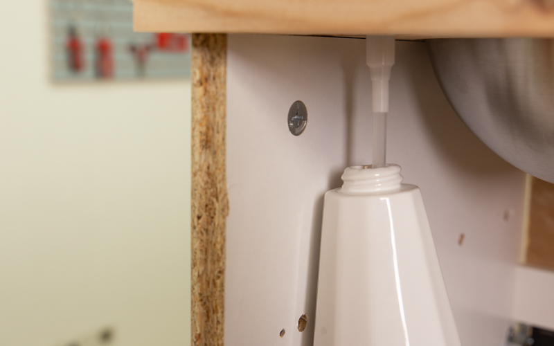 Dispensador de agua para el grifo