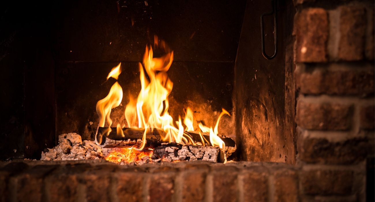 Astillas y Piñas secas para encendido de Chimenea al mejor precio