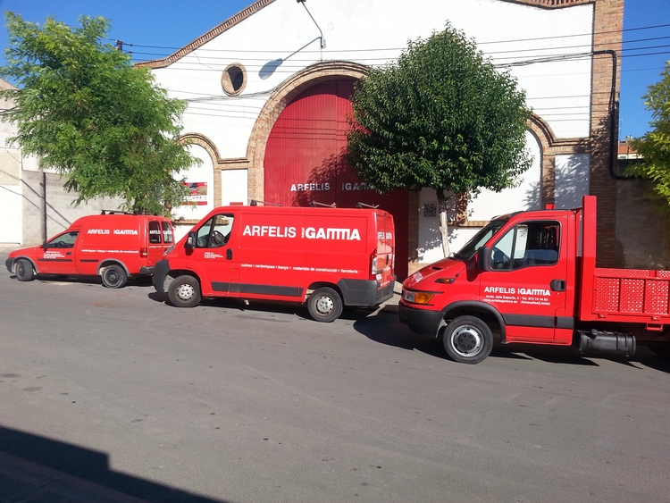 ARFELIS-ARNO, C.B.