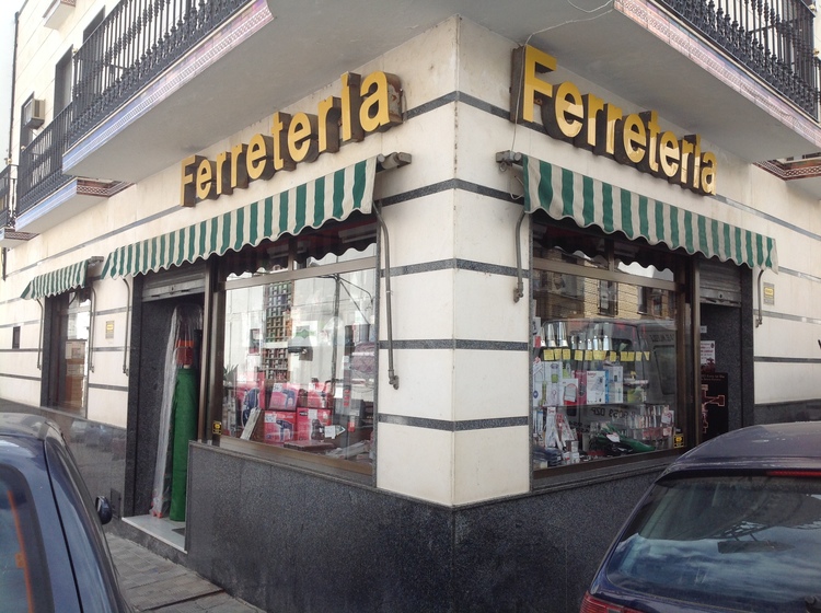 FERRETERÍA LA MARINA