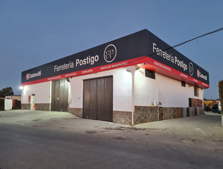FERRETERÍA POSTIGO