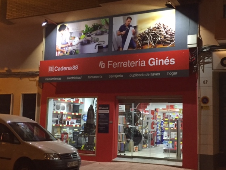 FERRETERÍA GINES