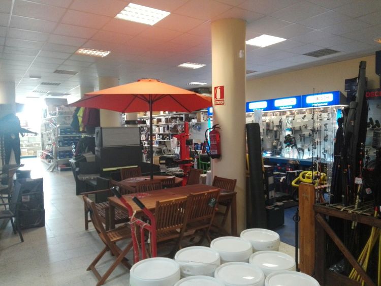 FERRETERÍA DOSIL