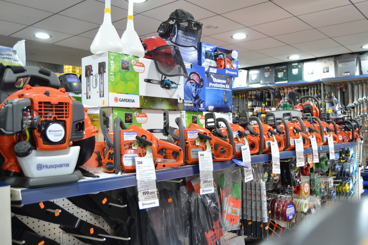 COMERCIAL BUGARIN