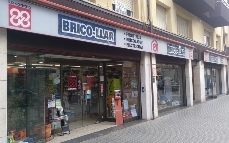BRICO-LLAR