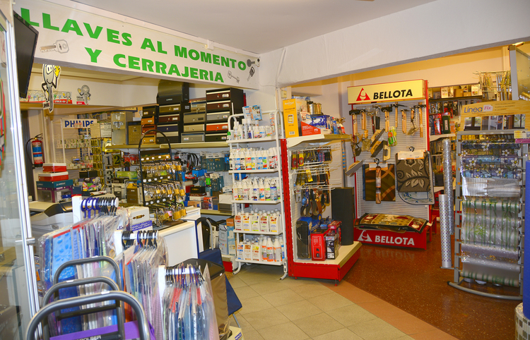 FERRETERIA VICTOR
