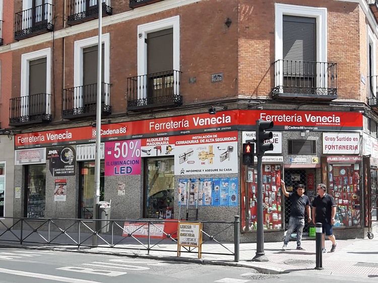 FERRETERÍA VENECIA