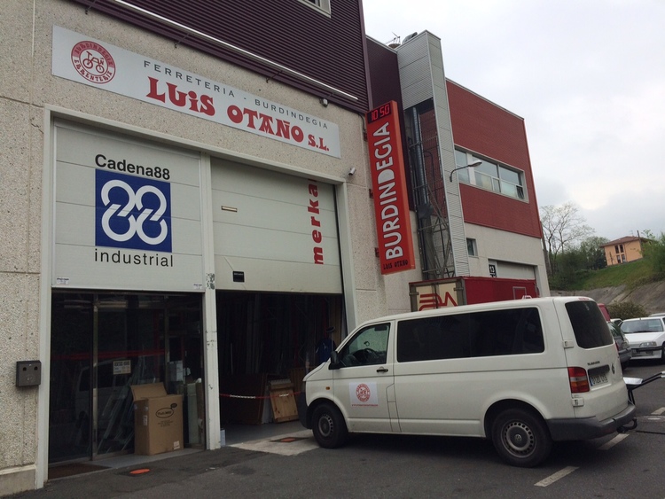 FERRETERÍA BURDINDEGIA LUIS OTAÑO