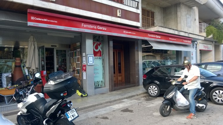FERRETERÍA GARAU