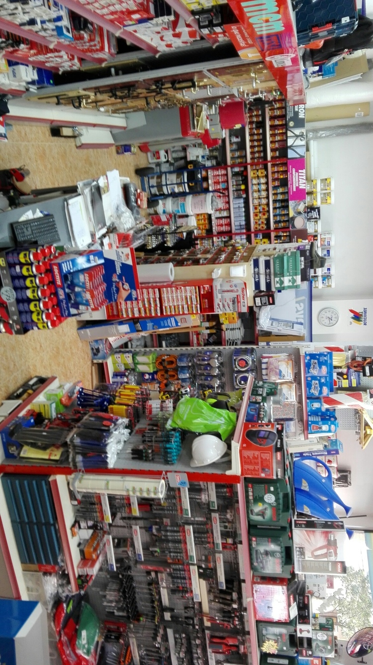 FERRETERIA HNS. CARBO ROCHE