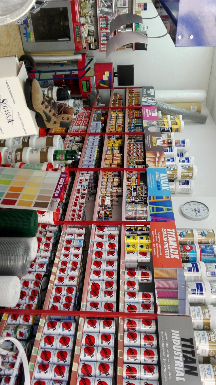 FERRETERIA HNS. CARBO ROCHE