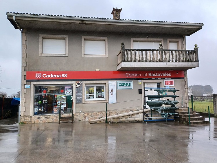 COMERCIAL BASTAVALES