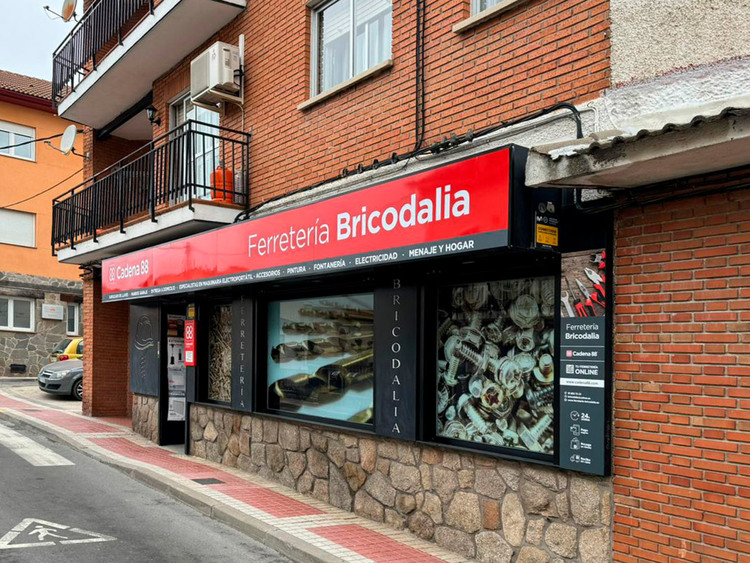 FERRETERÍA BRICODALIA