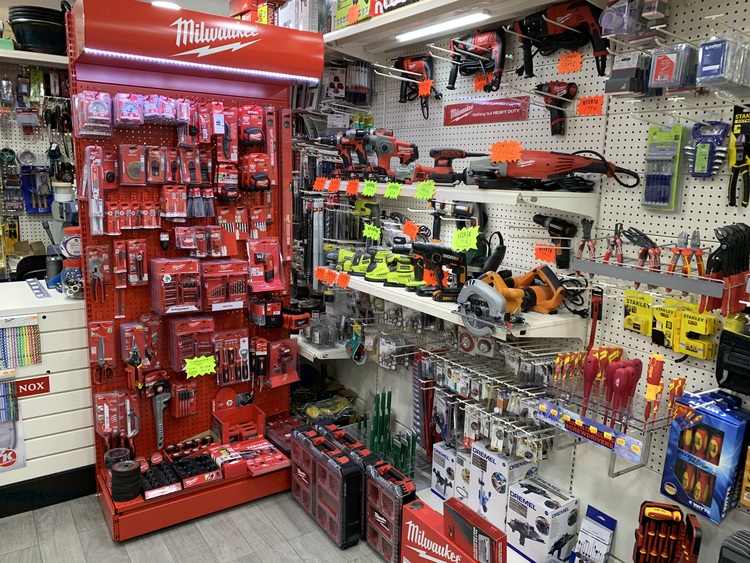 FERRETERÍA BRICODALIA