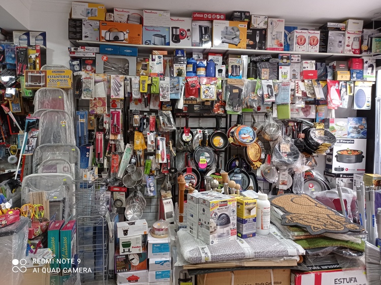 FERRETERÍA MANOLI