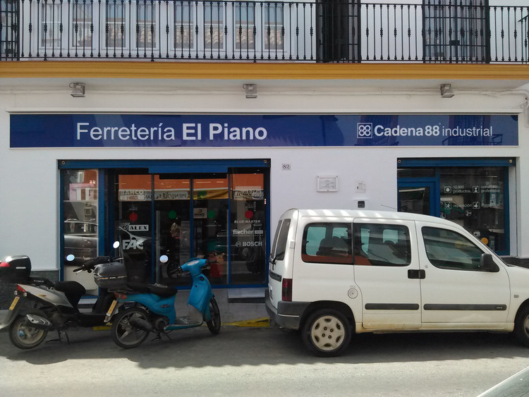 FERRETERÍA EL PIANO