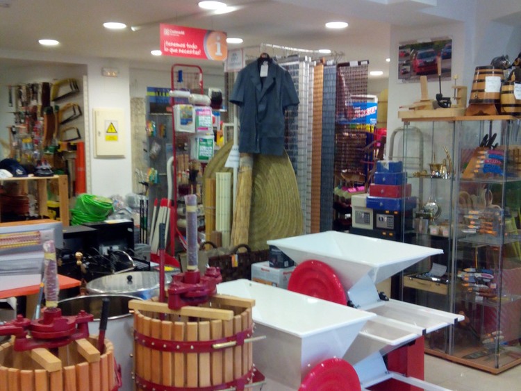 FERRETERÍA EL TRILLERO