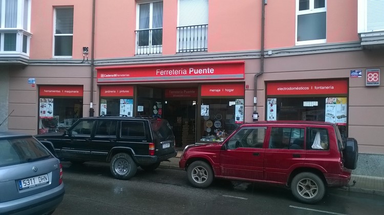 FERRETERÍA PUENTE ARIN