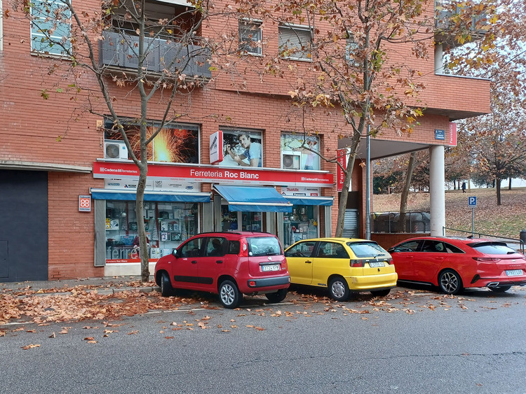 FERRETERIA ROC BLANC