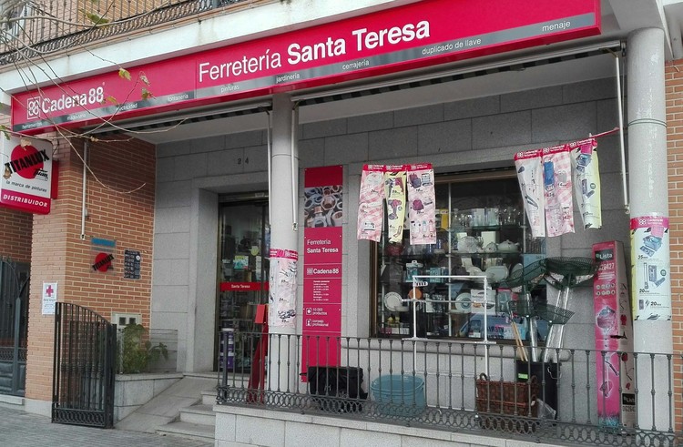 FERRETERÍA SANTA TERESA