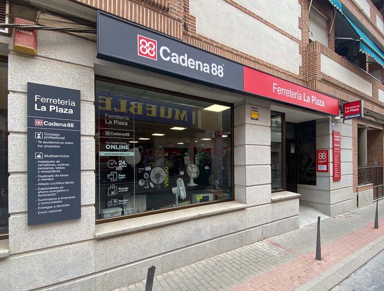 FERRETERÍA LA PLAZA