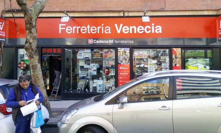 FERRETERÍA VENECIA