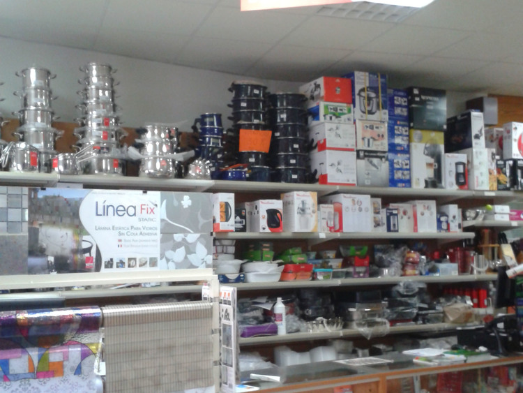 FERRETERIA CARRERAS, S.L.