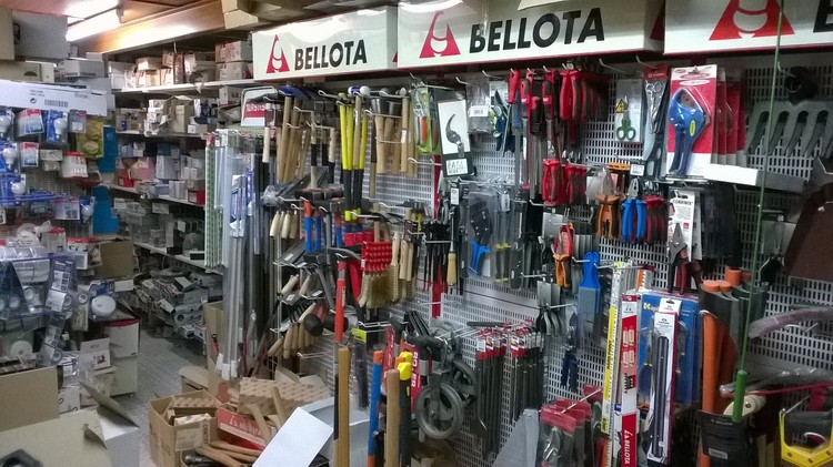 MATERIALES DE CONTRUCCIÓN ZOMI