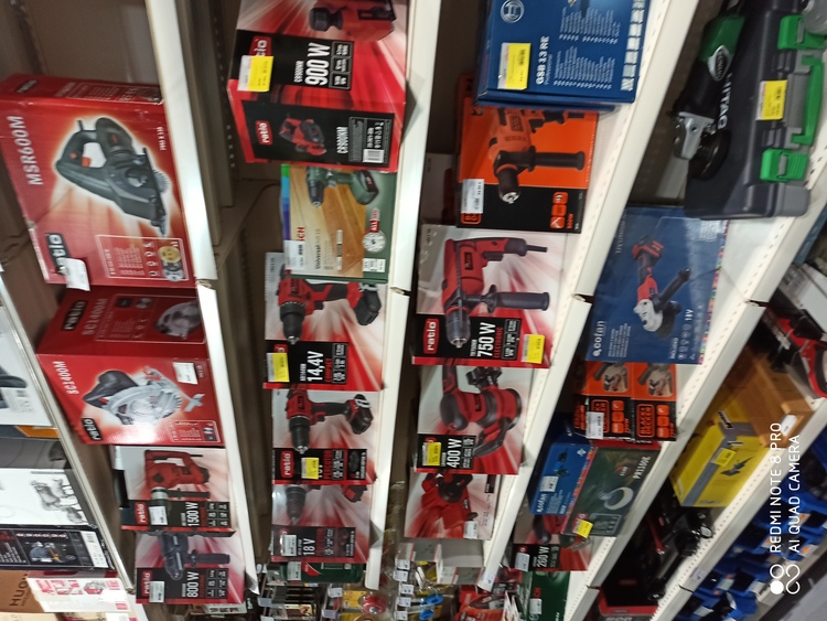 LA FERRETERÍA DE MANU