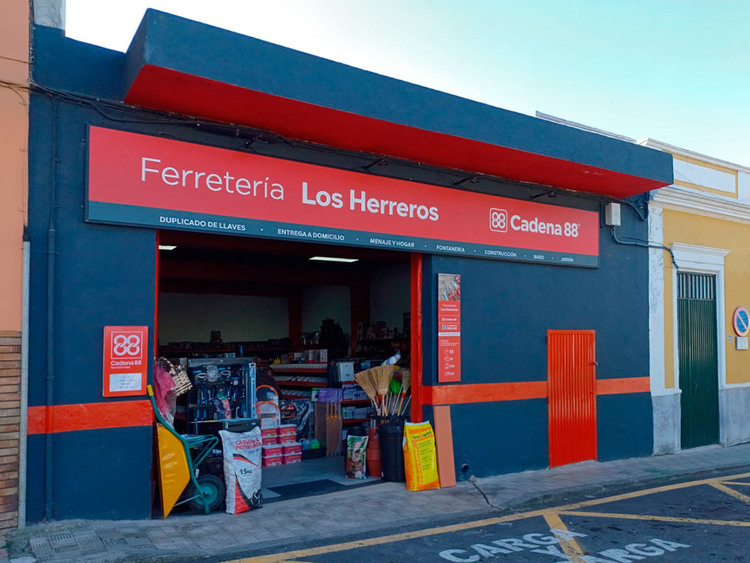 FERRETERÍA LOS HERREROS
