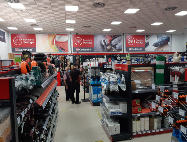FERRETERÍA POSTIGO