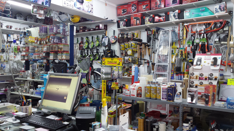 FERRETERÍA FEROMO'S