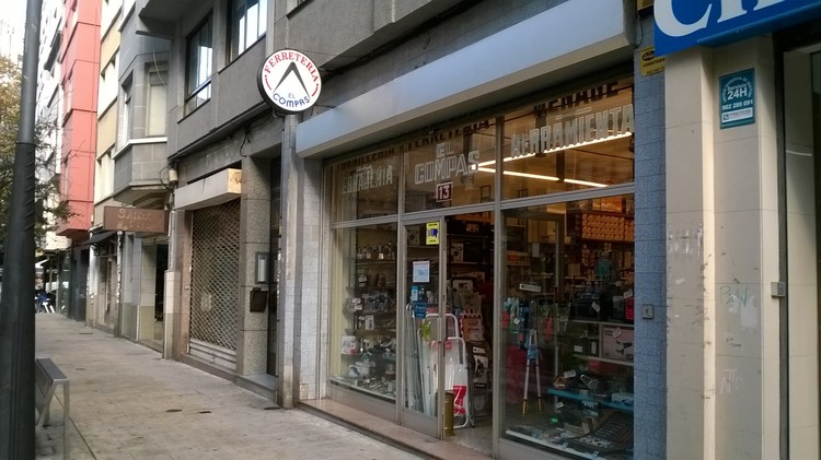 FERRETERÍA EL COMPAS (DOMINGO SOBRINO E