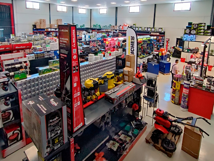 RECAMBIOS SUMINISTROS Y TORNILLERÍA DEL