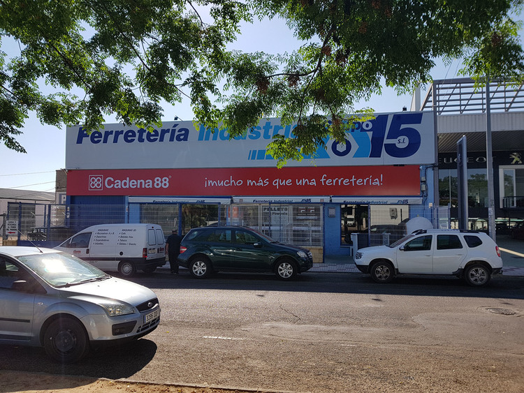 FERRETERÍA INDUSTRIAL GRUPO 15, S.L.