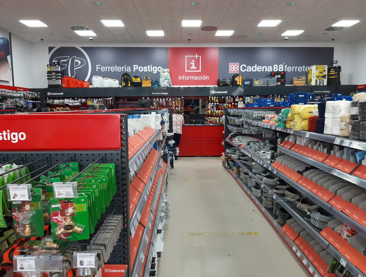 FERRETERÍA POSTIGO