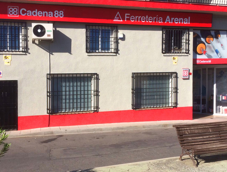 FERRETERIA Y STROS. ARENAL