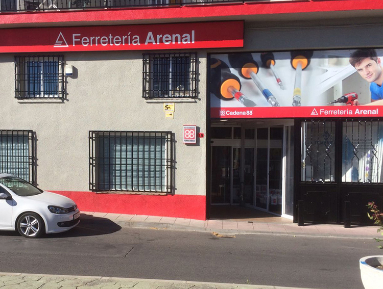 FERRETERIA Y STROS. ARENAL