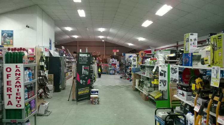 FERRETERIA AZCONA, S.L.