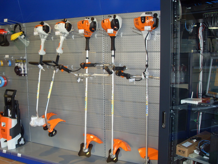 RECAMBIOS MORALES & HIJOS, S.L.