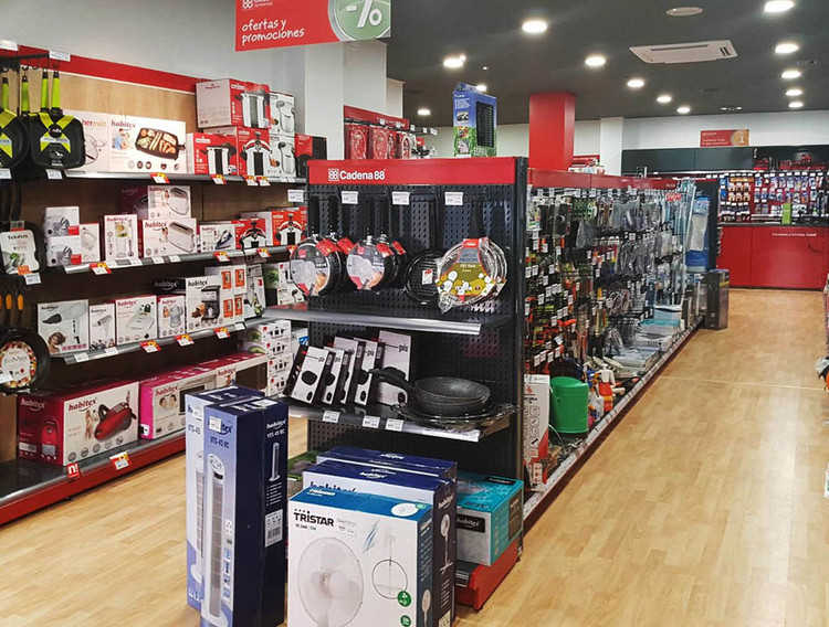 FERRETERIA Y BRICOLAJE CASAL C.B