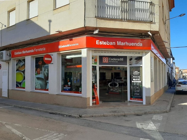 ESTEBAN MARHUENDA FERRETERÍA