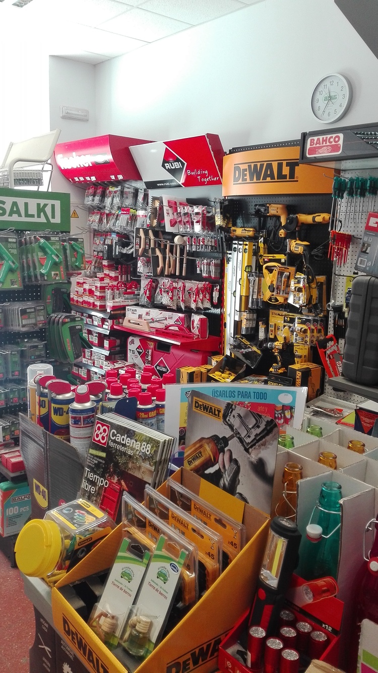 FERRETERIA RUBIO