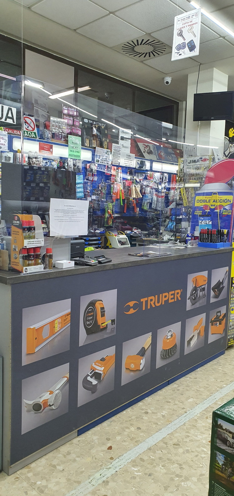 FERRETERÍA EL CLAU AVINGUDA