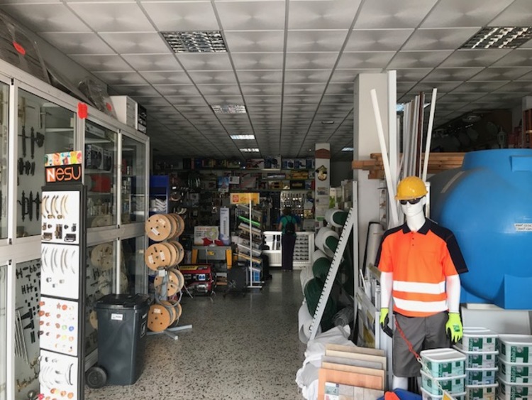 FERRETERIA LAS HUERTAS