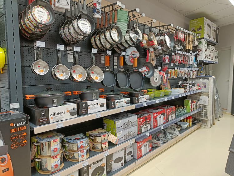 FERRETERÍA DE LA MORENA