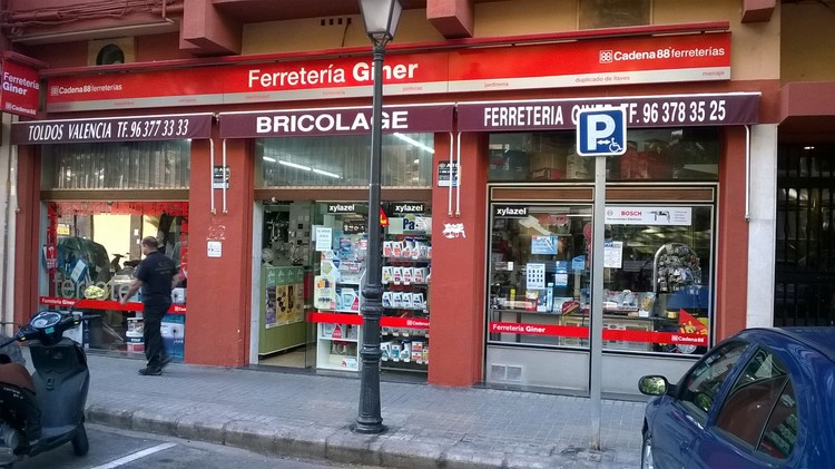 FERRETERIA ELECTRICIDAD GINER