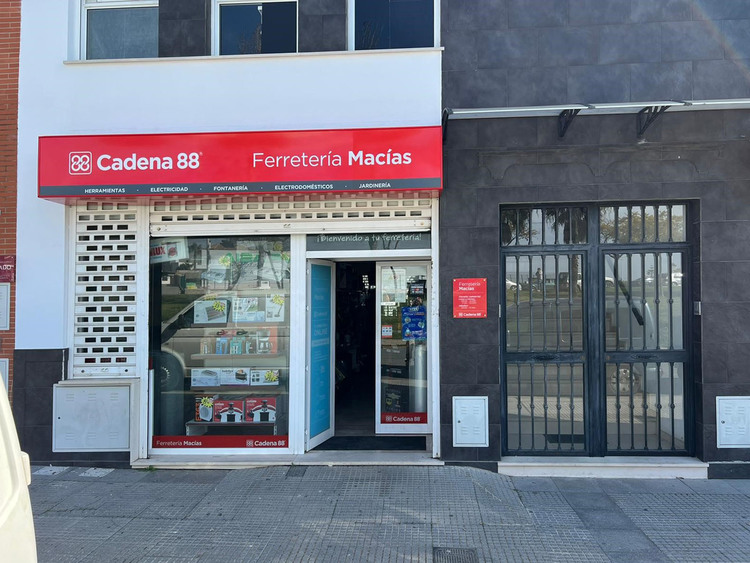 FERRETERÍA MACÍAS (Antigua Doga