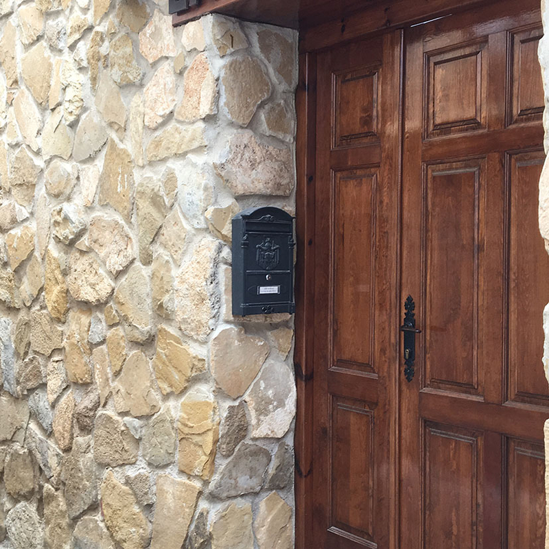 Buzón exterior ARREGUI Residencia
